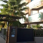 公寓 Serena - Con Giardino E Box A 10 Mt Dal Mare 切里亚莱