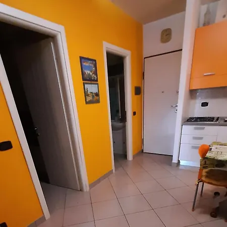 Apartament Serena - Con Giardino E Box A 10 Mt Dal Mare *