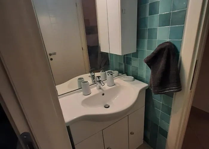 Serena - Con Giardino E Box A 10 Mt Dal Mare * Ceriale