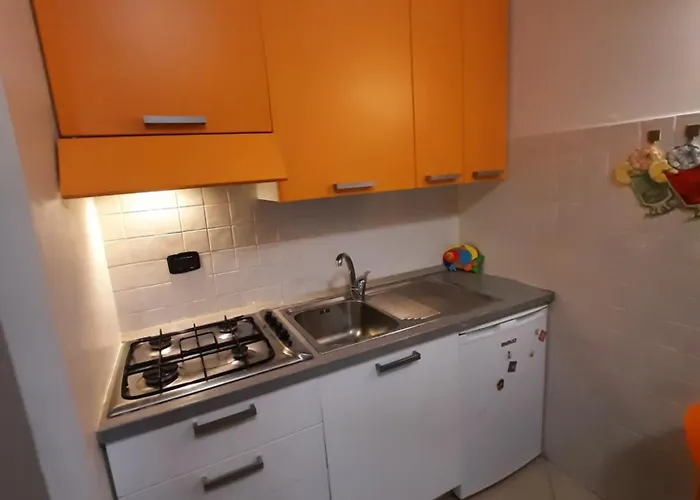 Apartman Serena - Con Giardino E Box A 10 Mt Dal Mare